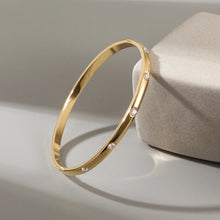 Load image into Gallery viewer, Cz Gold Bangle
