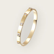 Load image into Gallery viewer, Square Cz Gold Bangle
