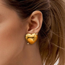 Load image into Gallery viewer, Gold Cz Heart Earrings
