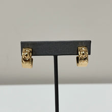 Load image into Gallery viewer, Prague Hoop Earrings Gold
