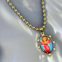 Load image into Gallery viewer, Divine Protection Necklace – Divine Child Jesus
