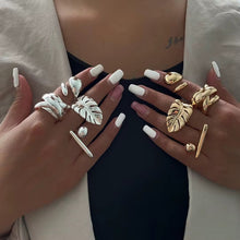 Load image into Gallery viewer, Statement Leaf Ring
