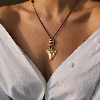 Dente di Mare Necklace