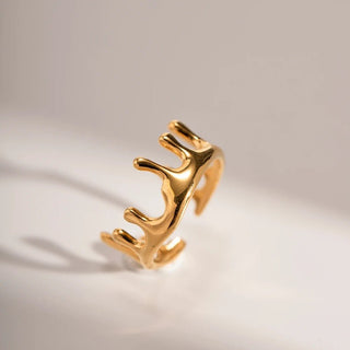 Crown Ring - Georgina Nicol