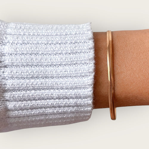 Effortless Elegance — Gold Herringbone Bracelet - Georgina Nicol