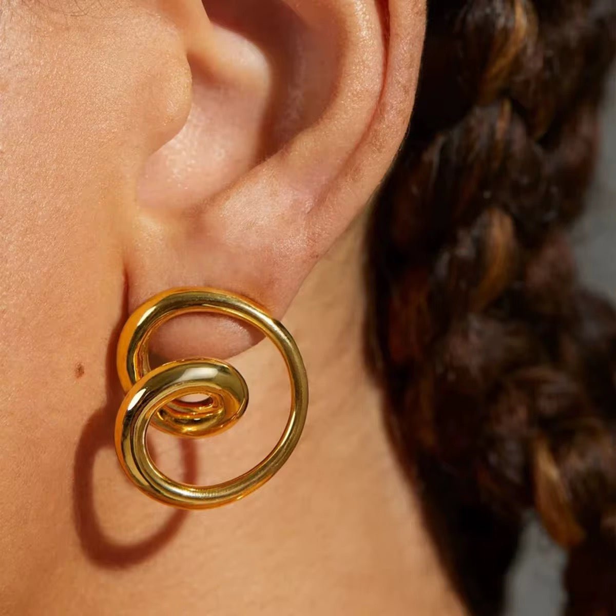 Flow Within Earrings – Spirals of Movement & Power - Georgina Nicol