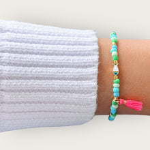 Load image into Gallery viewer, I Flow in Peace and Prosperity — Fish Charm Bracelet - Georgina Nicol
