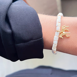I Move with Freedom and Grace — White Heishi Beaded Horse Bracelet - Georgina Nicol