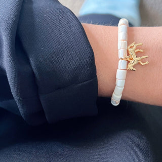 I Move with Freedom and Grace — White Heishi Beaded Horse Bracelet - Georgina Nicol