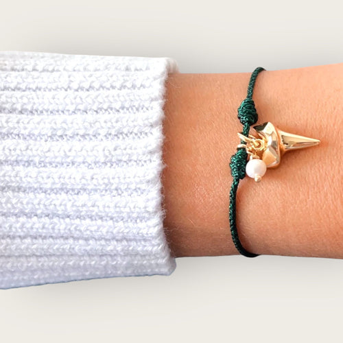I Trust My Instincts — Guided by the Ocean Within - Georgina Nicol