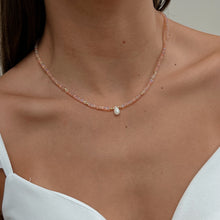 Load image into Gallery viewer, Pink Opal Gempstone Necklace
